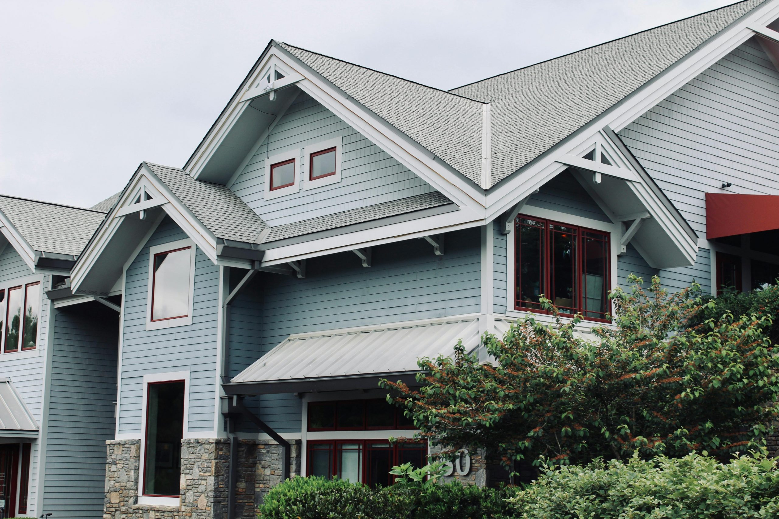 A Comprehensive Guide to Choosing Replacement Windows for Your Northeast USA Home